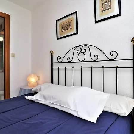 Apartamento Playmon Park 8-10 *