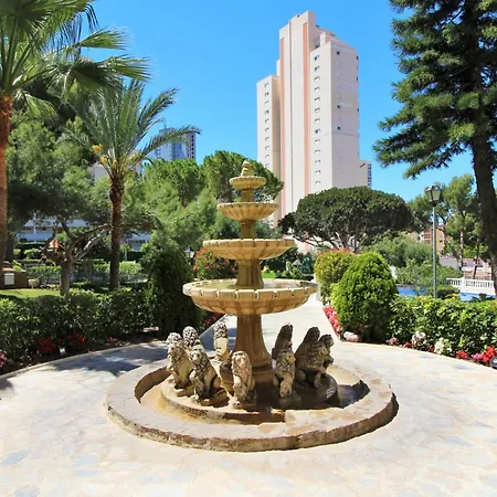 Playmon Park 8-10 Apartamento