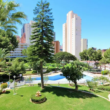 Playmon Park 8-10
